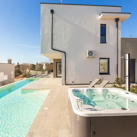 Villa Sunrise Bay