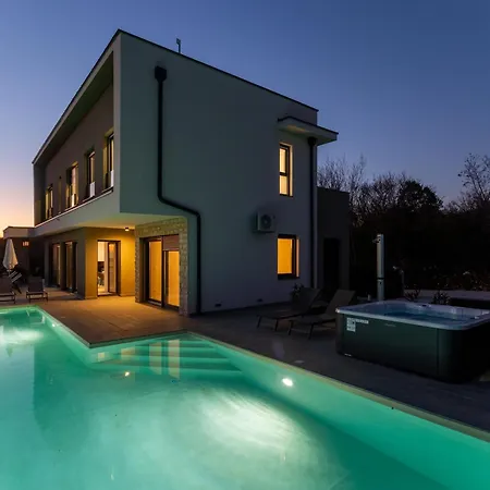Villa Sunrise Bay