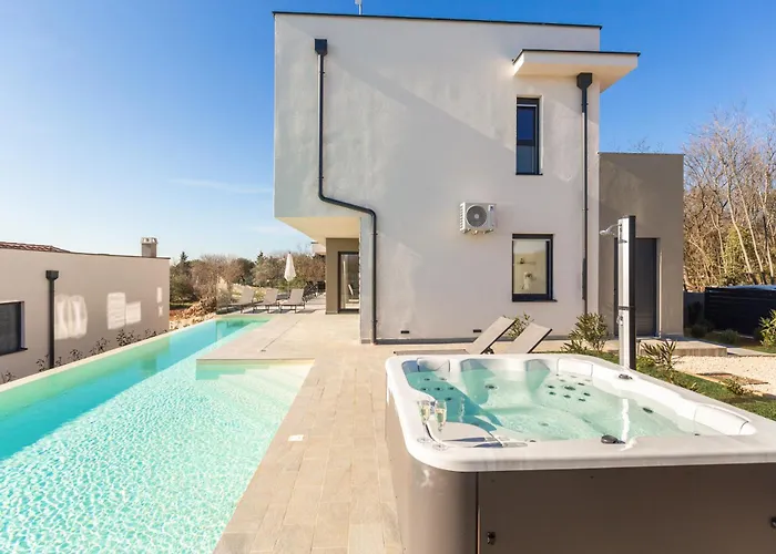 Villa Sunrise Bay